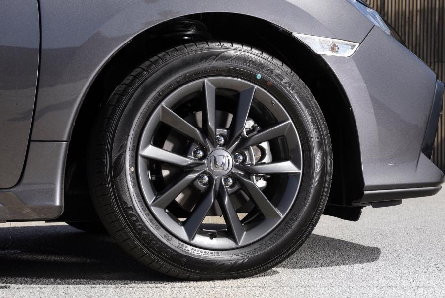 Колеса Honda Civic VTi-S Hatchback (FK) 2020 года  (AU) (фото 10 из 33)